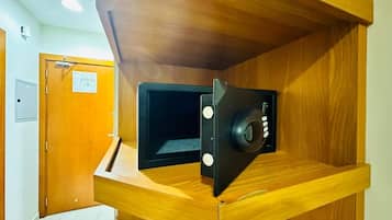 Comfort Double Room | Safe