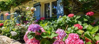 Cosy house with nice view and private pool