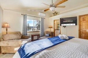 4 chambres, lit parapluie, Wi-Fi, draps fournis