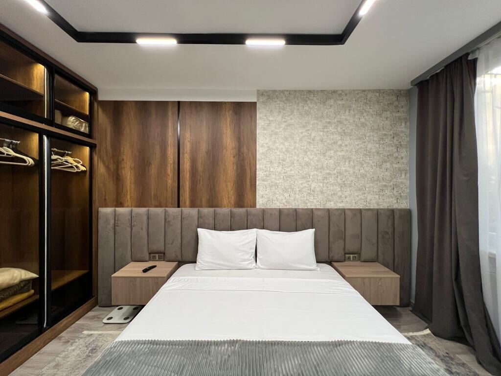 3 Schlafzimmer, Schreibtisch, Bügeleisen/Bügelbrett, kostenloses WLAN