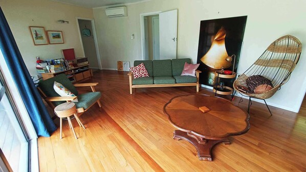 Takka, kirjoja, stereot