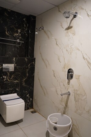Standard Double Room | Bathroom - Fortune Residency  (Tiruvannamalai)
