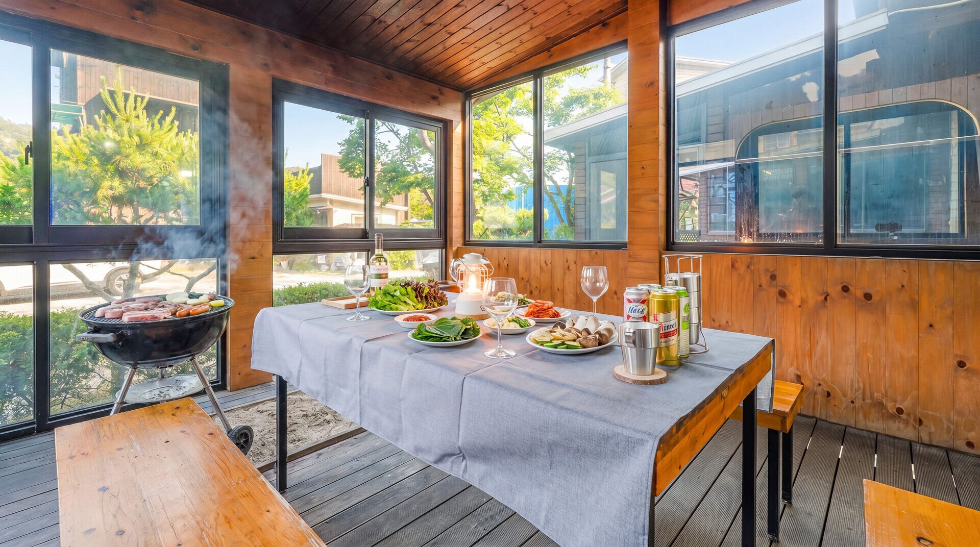 المنشأة من الخارج