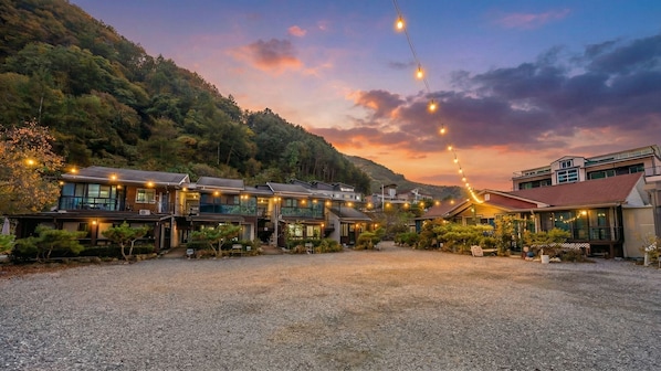 Exterior - Gapyeong Amor Pension (Gapyeong)