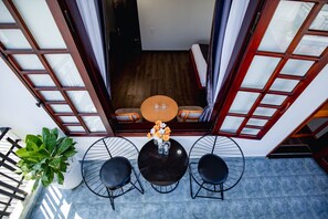 Courtyard - Tiboley Homestay (Hue)