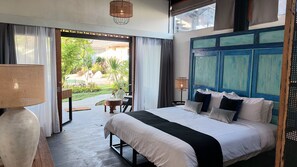 Ropa de cama de alta calidad y minibar 