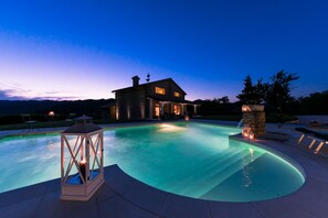 Villa, 2 Bedrooms, Private Pool, Garden View | Pool