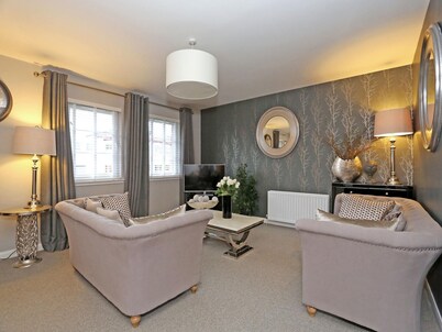 Comfortable Inverurie Home Close to Train Station