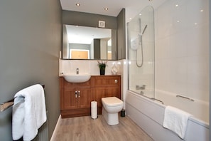 Apartment, Accessible - Amazing Family Home in Inverurie Scotland (Inverurie)