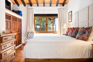 2 bedrooms, iron/ironing board, Internet, bed sheets - Serene Paradise: Casa Leone 3 in Selva Romántica! 2BD Condo for rent in Old Tow (Puerto Vallarta)