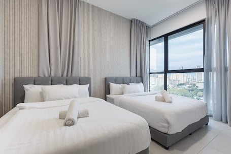 Deluxe Apartment, 1 Bedroom | 2 bedrooms, free WiFi, bed sheets