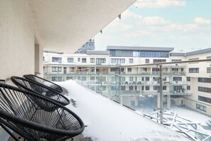 Departamento, 1 habitación, acceso a la alberca | Balcón