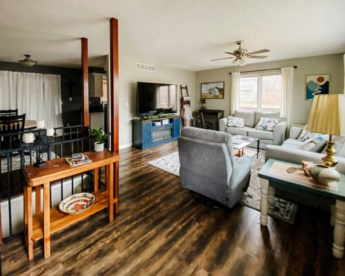 3 bedroom, 2 bathroom, Peaceful Family Home