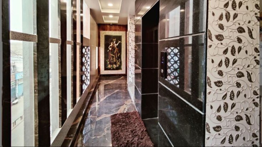 Hotel Royal Vrindavan