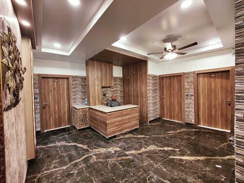 Hotel Royal Vrindavan