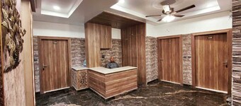 Hotel Royal Vrindavan