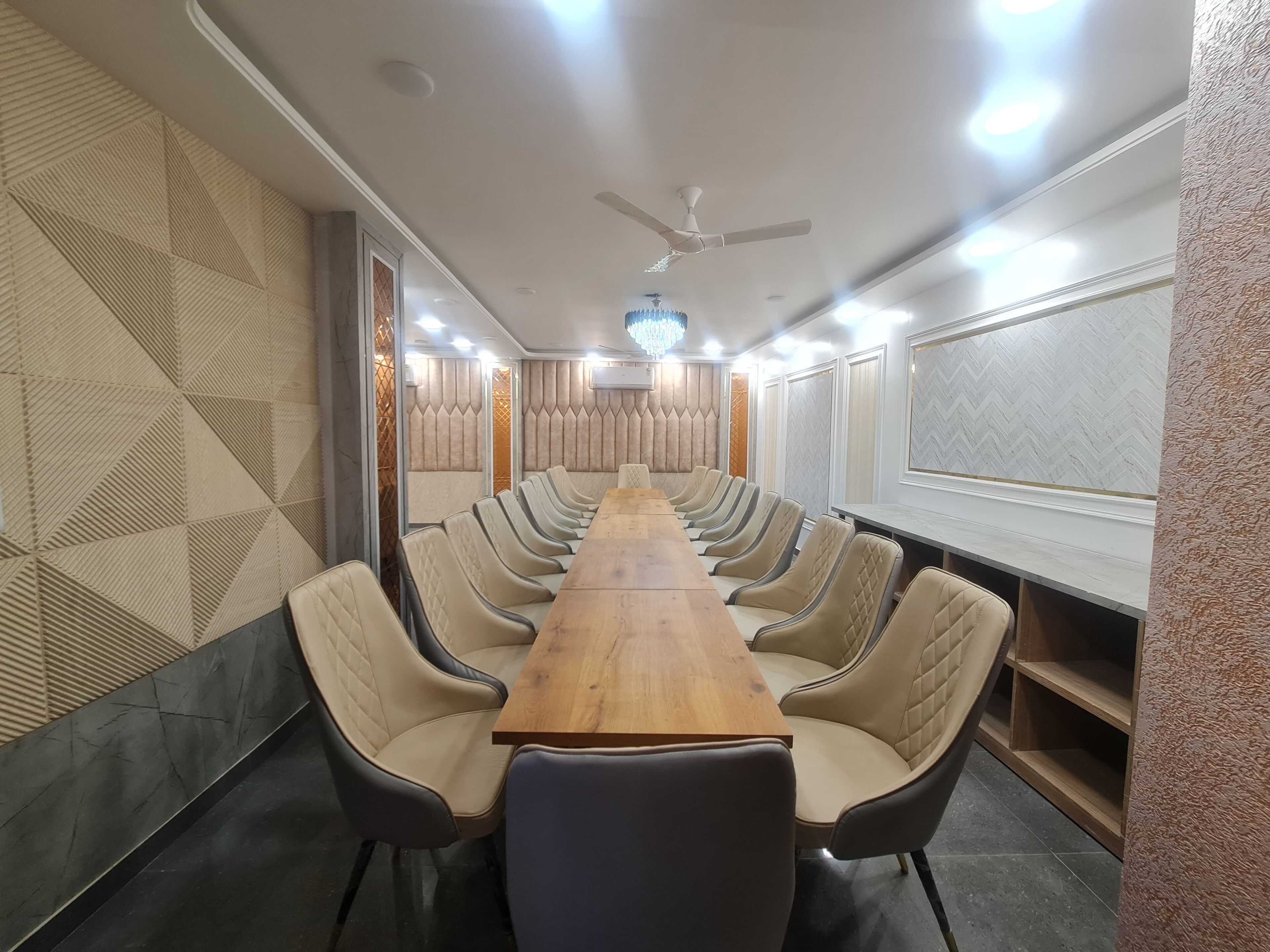 Banquet hall