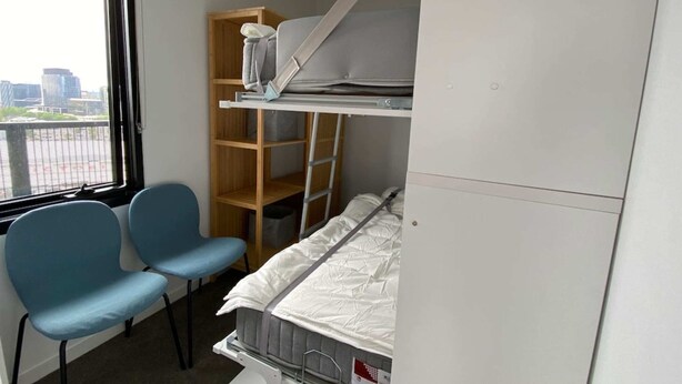 Basic Apartment - Lovely 2bed Unit Near Victoria Market and Cbd! (Melbourne)