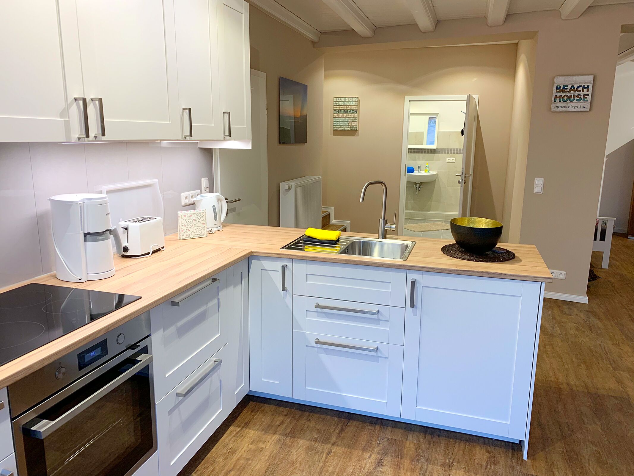 Refrigerador, horno, parrilla de estufa y lavavajillas 