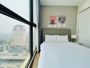 Panoramic Apartment, 2 Bedrooms | 2 bedrooms, premium bedding, desk, laptop workspace