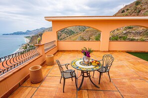 Suite Elegant | View from room