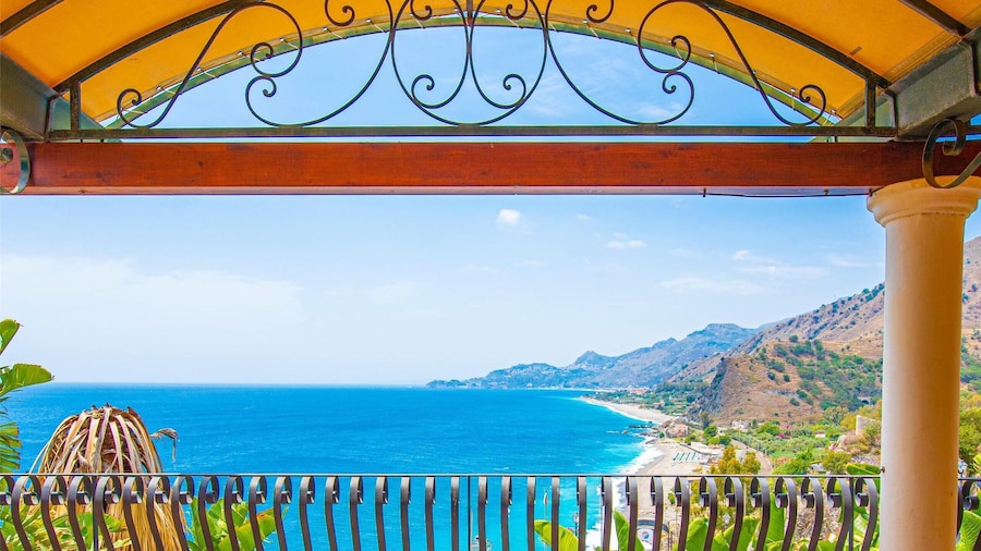 Baia Taormina - CDSHotels