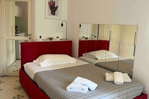 1 bedroom, iron/ironing board, free WiFi, bed sheets - 1 Bedroom Apartment in Catania (Catania)