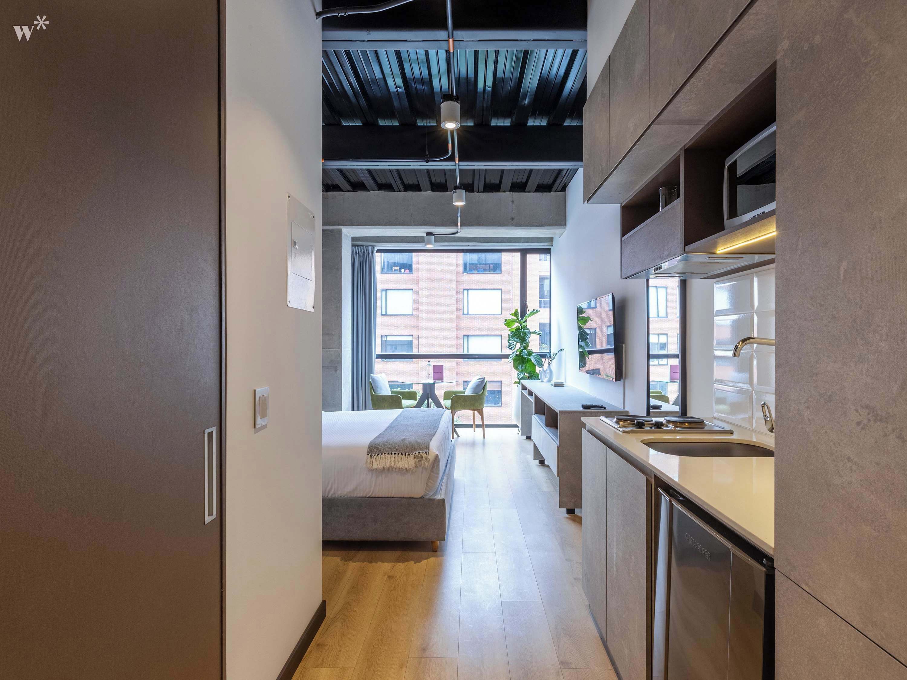 1 bedroom, desk, iron/ironing board, WiFi