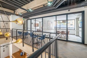 Dining - w * | Splendid Loft in Parque Virrey (Bogotá)