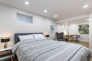 2 chambres, bureau, fer et planche à repasser, Wi-Fi gratuit