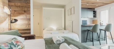 Desk, iron/ironing board, free WiFi, bed sheets