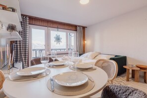 1 bedroom, free WiFi, bed sheets - Cosy studio close to the ski slopes (Nendaz)