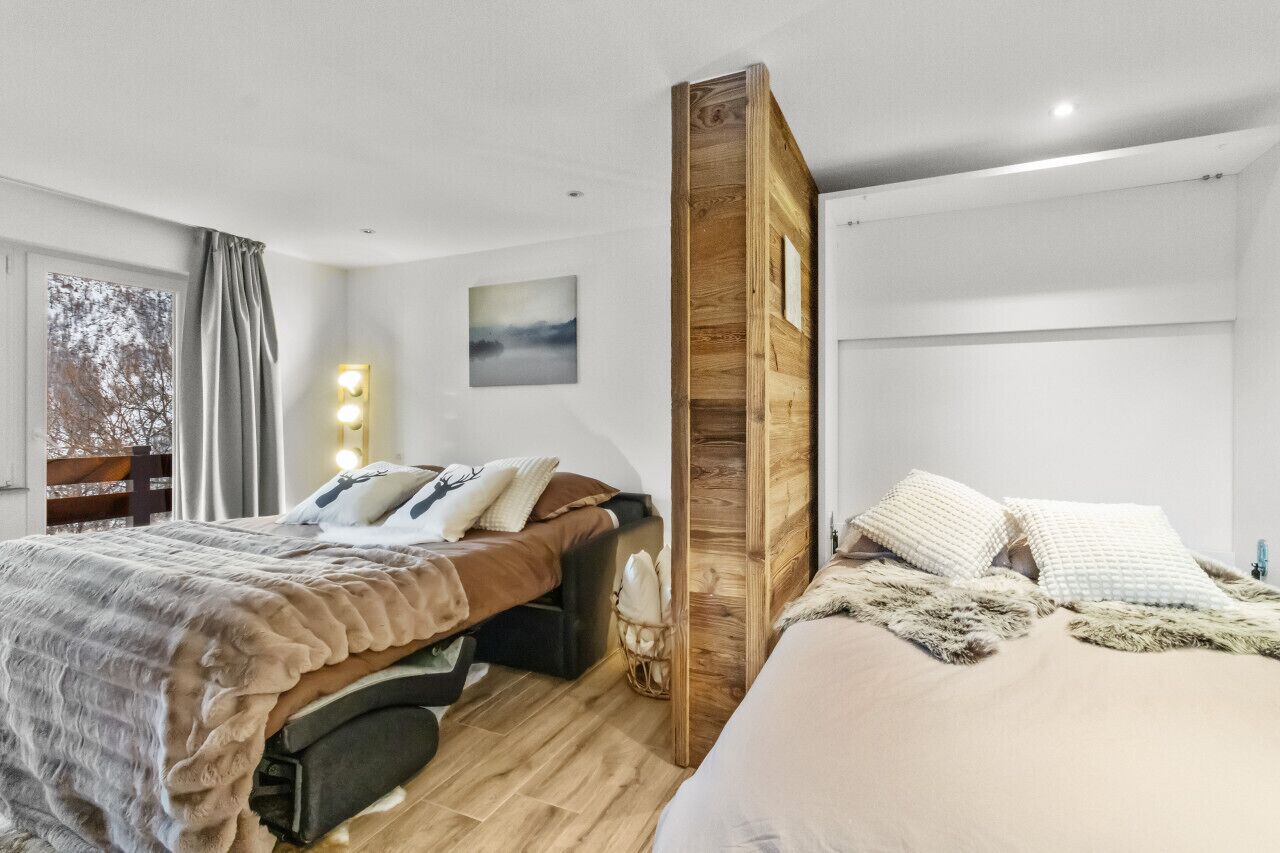 Fer et planche à repasser, Wi-Fi gratuit, draps fournis