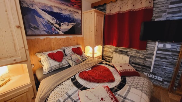 2 chambres, Wi-Fi gratuit, draps fournis