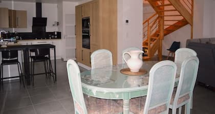 Les Embruns, Maison Neuve PrĂšs des Plages