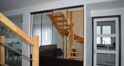 Les Embruns, Maison Neuve Près des Plages