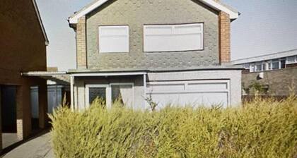 Inviting Detached 3-bed House in Stockton-on-tees