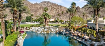 TV205 Trendy 2 bedroom Tennis Villa near LQ Resort