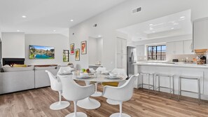 Dining - TV205 Trendy 2 bedroom Tennis Villa near LQ Resort (La Quinta)
