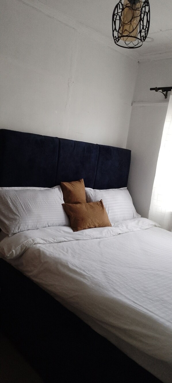 1 Schlafzimmer, Bügeleisen/Bügelbrett, kostenloses WLAN