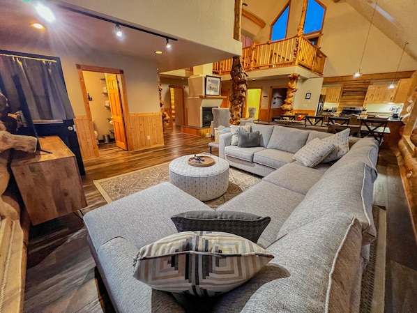 Smart-TV, peis, fotballspill og bordtennis