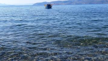 Am Strand, Liegestühle, Strandtücher