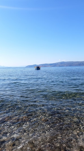 Am Strand, Liegestühle, Strandtücher