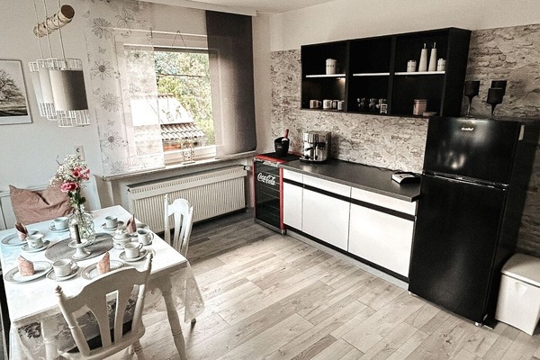 KylskÄp, mikrovÄgsugn, ugn och spishÀll