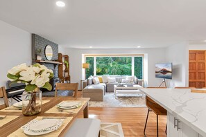 Unclassified image, 5 of 40, button