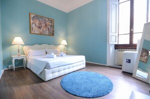2 chambres, fer et planche à repasser, Wi-Fi, literie fournie