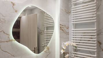 Luxury-Apartment | Badezimmer