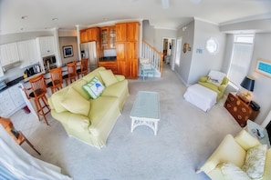 Smart TV - BAY FRONT HOME WITH AMAZING VIEWS. MINUTES TO THE BEACH AND STEPS TO THE POOL (Fenwick Island)