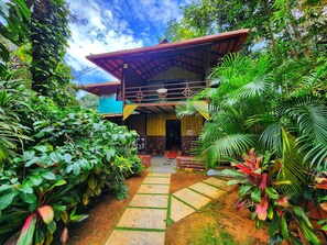 Grand Cottage | Free rollaway beds, free WiFi, bed sheets - Evergreen County - India's First Adventure Veg Retreat in Coorg (Virajpet)