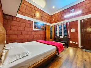 Standard Twin Room, Multiple Beds | Free rollaway beds, free WiFi, bed sheets - Evergreen County - India's First Adventure Veg Retreat in Coorg (Virajpet)